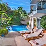 Villa 3 Bedroom - 6622 Kalkan