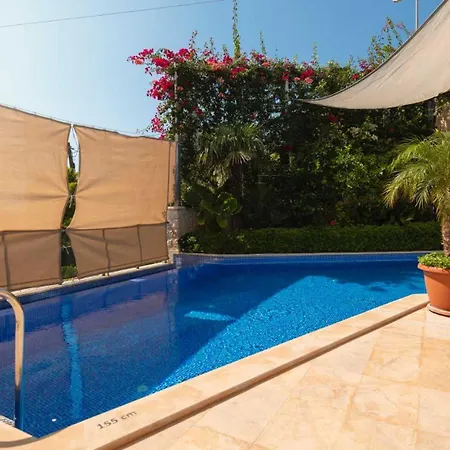 3 Bedroom - 6622