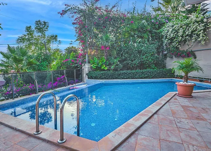 3 Bedroom - 6622 Villa *