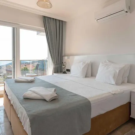 Villa 3 Bedroom - 6622 *